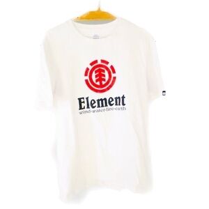 ELEMENT White tee  size Large